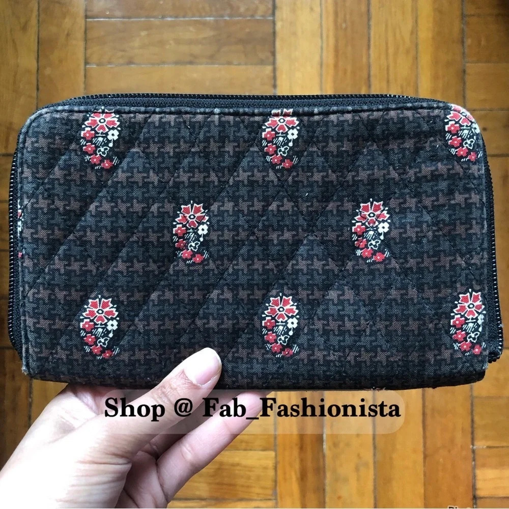 Vera Bradley rare wallet print